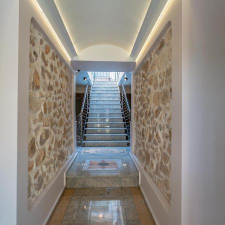 The Stone Manor , Noho Boutique Thissio Афины Экстерьер фото